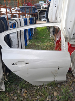 2019-24 FORD FOCUS 4 SAĞ ARKA KAPI ÇIKMA ORJİNAL