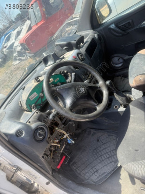 Peugeot partner torpido kapağı
