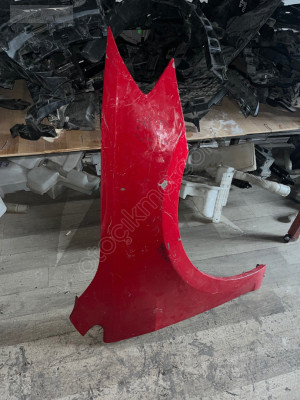 VOLKSWAGEN GOLF 7,5 SAĞ ÖN ÇAMURLUK 2016-2019 ÇIKMA ORİJİNALN