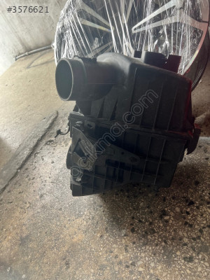 Ford Custom hava filtre kazanı