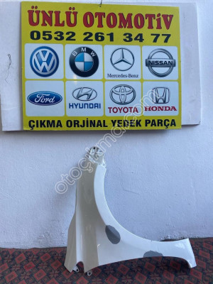 2014 - 2018 Toyota Corolla Sağ Ön Çamurluk