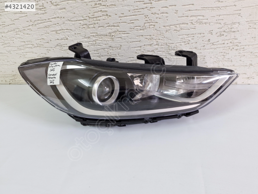 HYUNDAİ ELANTRA SAĞ ÖN FAR MERCEKLİ SIFIR 2015-2018