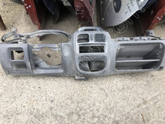 Renault Reno Clio Alt Kısım Göğüslük Torpido