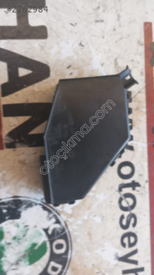 5Q1971617A Golf 8 tesisat kapağı