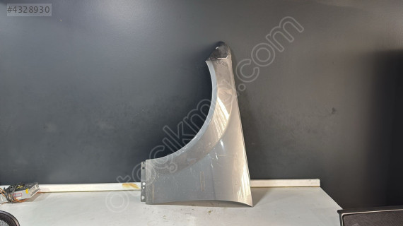 MERCEDES C SERİ W204 SOL ÖN ÇAMURLUK