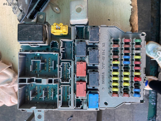 Honda accord 2.4 sigorta kutusu