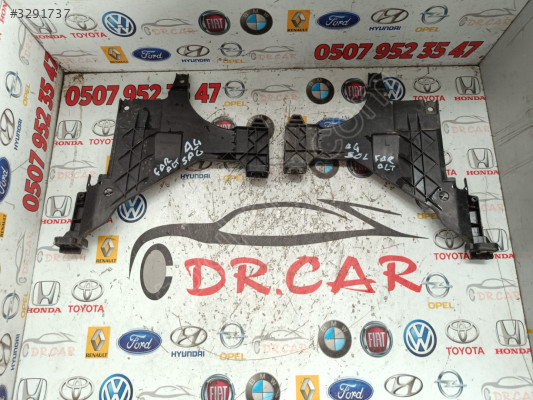 AUDİ A4 SAĞ-SOL FAR ALT BRAKETİ SIFIR 1301073053