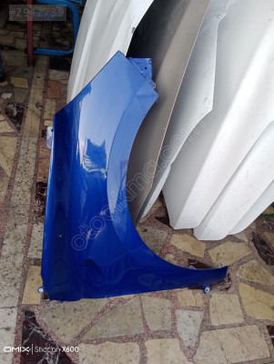 Renault Clio 5 sağ ön çamurluk mavi