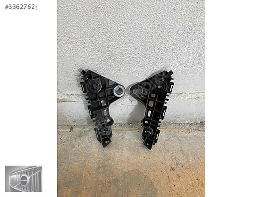 2020-2024 TOYOTA COROLLA CROSS ÇIKMA ORJİNAL TAMPON BRAKETLERİ