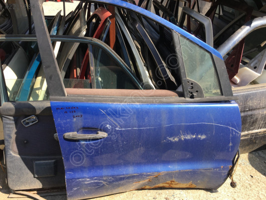 Mercedes A 160 2003 Sağ Ön Kapı Döşemesi Kelebek Camı