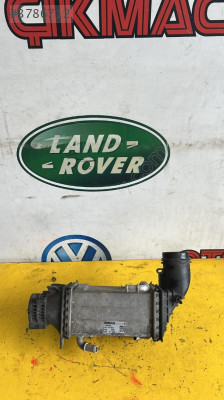 VW Passat Tiguan İntercooler Parçası - 04E145785E