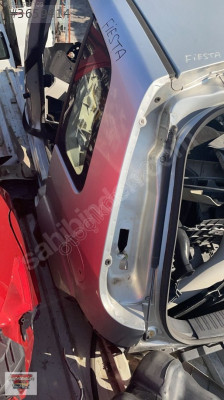 FORD FİESTA SOL ARKA KESME ÇAMURLUK GÜÇMANLAR