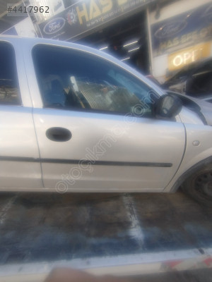 OPEL CORSA C SAĞ ÖN KAPI