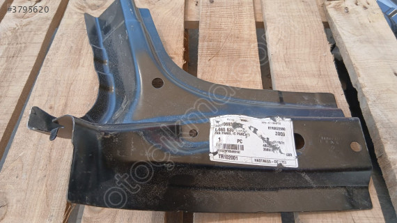 MERCEDES ACTROS YAN PANEL İÇ PARÇASI A9606361710