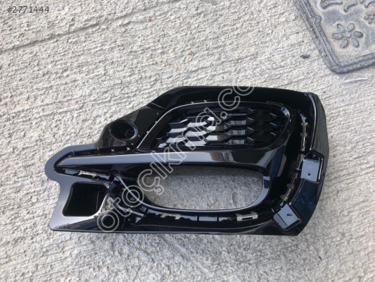 MG ZS SOL SİS KAPAĞI ÇERÇEVESİ 10694867