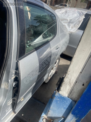 Peugeot 407 sol arka kapı