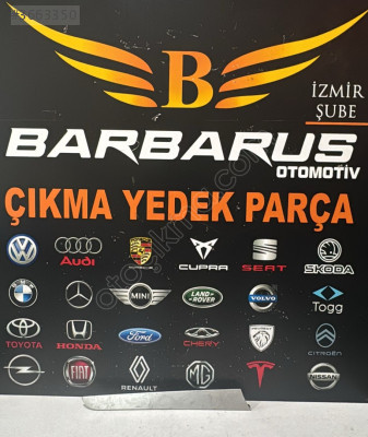 AUDİ A4 SOL ÖN KAPI DÖŞEME ÇITASI