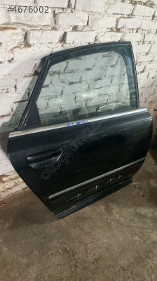 AUDİ A8 SAĞ ARKA KAPI