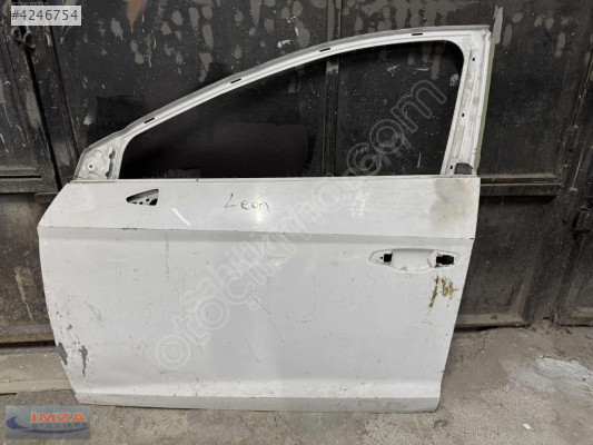 SEAT LEON SOL ÖN KAPI ORİJİNAL ÇIKMA