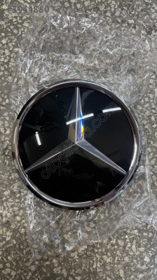 MERCEDES W205 PANJUR LOGOSU CAM ORJİNAL SIFIR