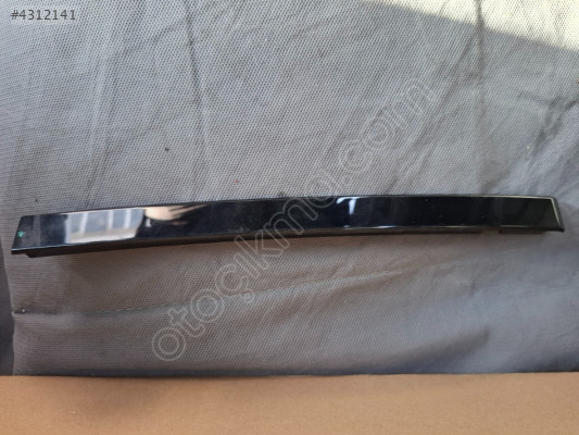 Megan 4 arka kelebek cita sol 822B59454R