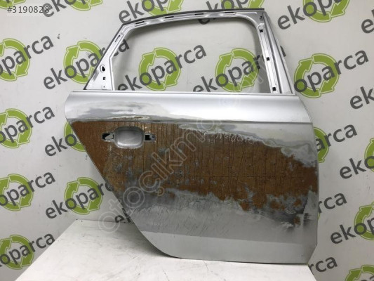 AUDI A4 2008 2016 SAĞ ARKA KAPI 8K0833052
