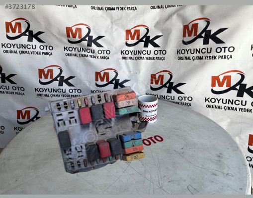Fiat doblo 1.4 benzinli sigorta tablası