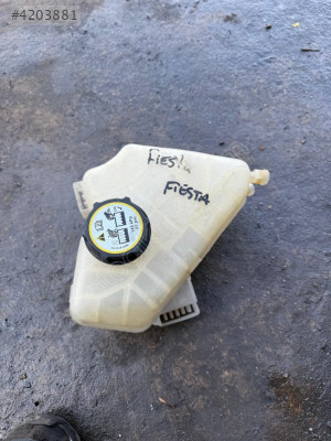 Ford fıesta yedek su deposu