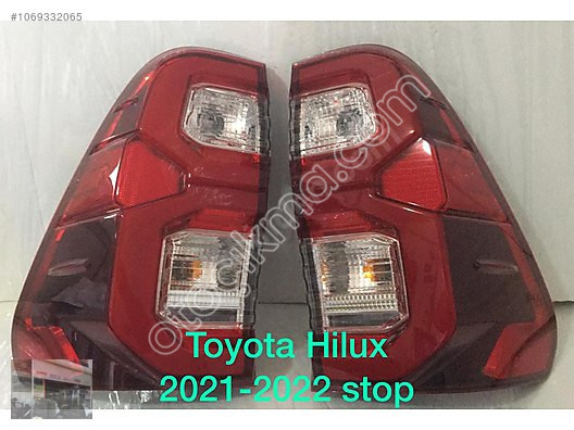 TOYOTA HİLUX INVISIBLE 20-22 ARASI STOP !!! [ XDS1123A88 ]