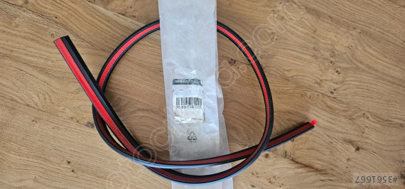 Master 3 Sağ Yan Sürgülü Kapı Üst Fitil Faz 3768605956R