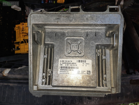 Mercedes W169 W245 Motor beyni - A 266 153 6479