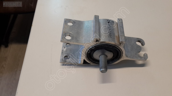 Mercedes A CLA B 117 176 TAŞIYICI YATAK ELEMANI A2463330514