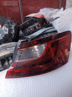 Renault Megane 4 sağ arka stop