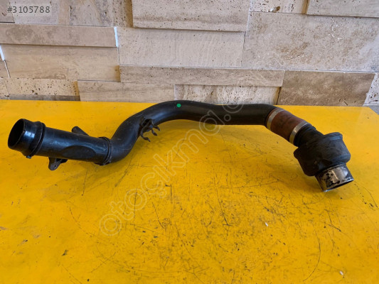 MERCEDES CLA TURBO HORTUMU A6070900342