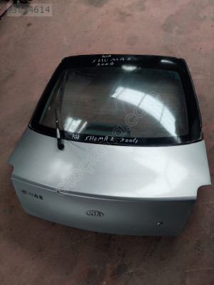 2004 kia shuma bagaj kapağı dolu