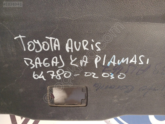 TOYOTA AURİS BAGAJ KAPLAMASI ORJİNAL ÇIKMA