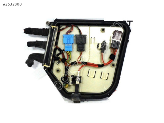 BMW F10 F11 F13 Sigorta Kutusu 7555151 Garantili Parça