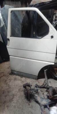 Volkswagen Transporter T4 sag ön kapı çıkma