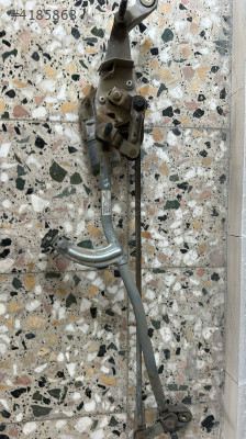 A2058200740 2017 MERCEDES W205 C KASA ÖN SİLECEK CAM MEKANİZMASI