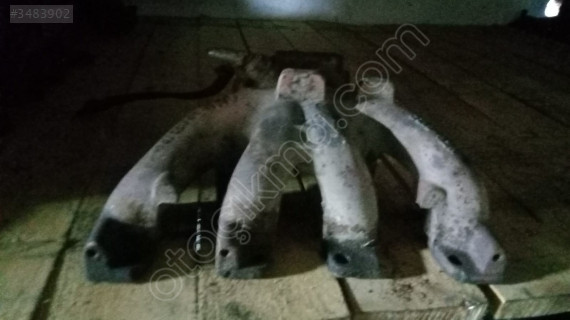 Opel Corsa b 1.4  benzinli egzoz manifoldu yedek parça
