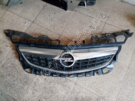 OPEL ASTRA J ÖN PANJUR ÇIKMA PARÇA  13300945