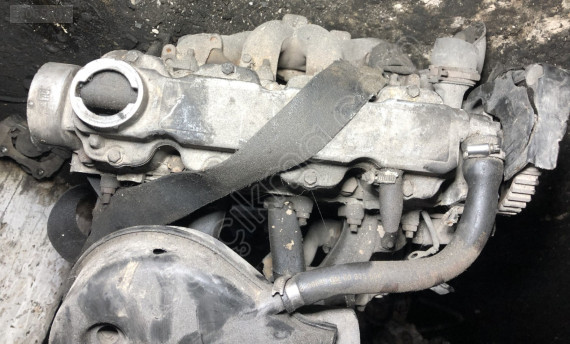 Opel Corsa 1.4 Karbüratörlü 1982-1993 Emme ve Egzoz Manifoldu