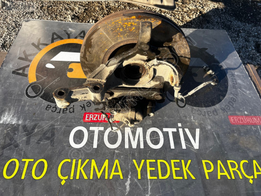 Renault Laguna 2 Sağ ön Fren Merkezi Orjinal Çıkma