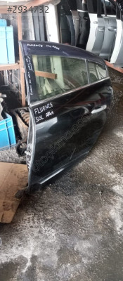 RENAULT FLUENCE SOL ARKA KAPI