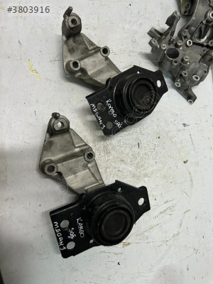 RENAULT KANGOO SAĞ MOTOR KULAĞI