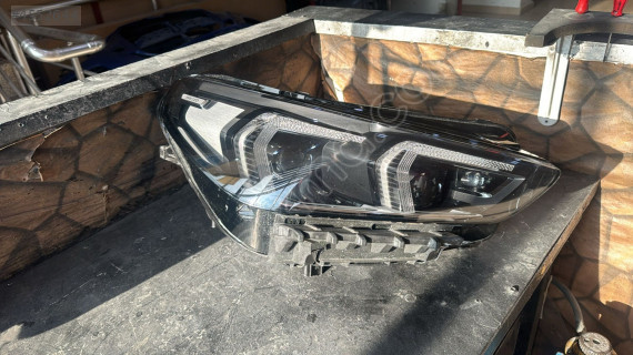 BMW X1 U11 LED SAĞ FAR HATASIZ 5A9A228-02