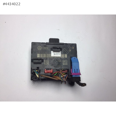 Audı A6 Sağ Ön Kapı Kontrol Beyni 4F0959792T 8K0959792M