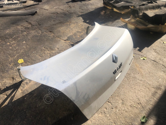 RENAULT MEGANE 2 BAGAJ KAPAĞI