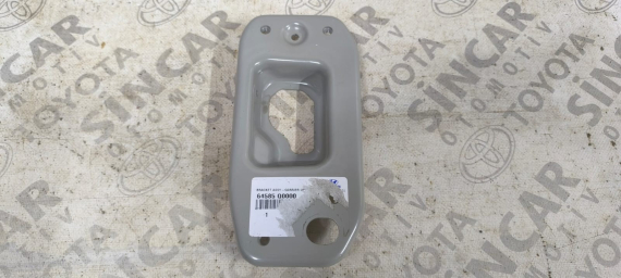 HYUNDAİ i20 2020 2025 ÖN PANEL BRAKETİ 64585Q0000