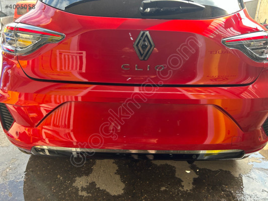 RENAULT CLİO 5.5 ARKA TAMPON KIRMIZI HATASIZ ORJ SÖKME RENKAY